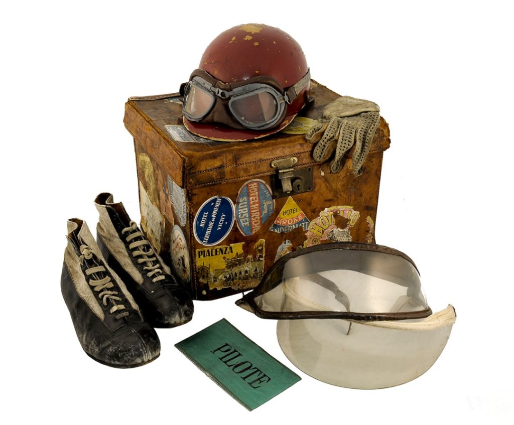 Duncan Hamilton Helmet Box